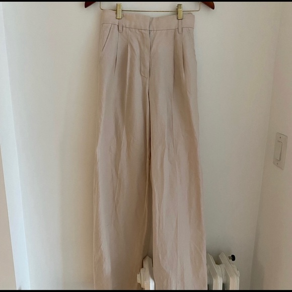 Aritzia Effortless Linen Pants - Picture 3 of 5